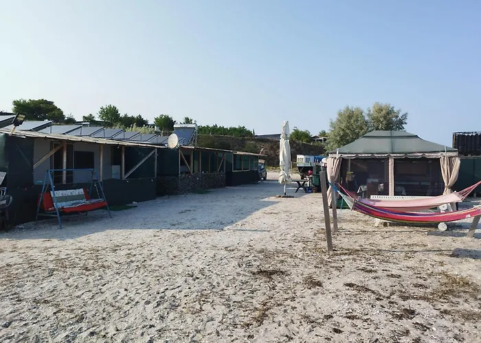 Malul Marii Campsite *